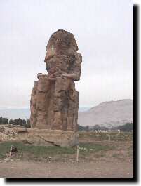 En l'an 27, un ssme mis  bas le temple.